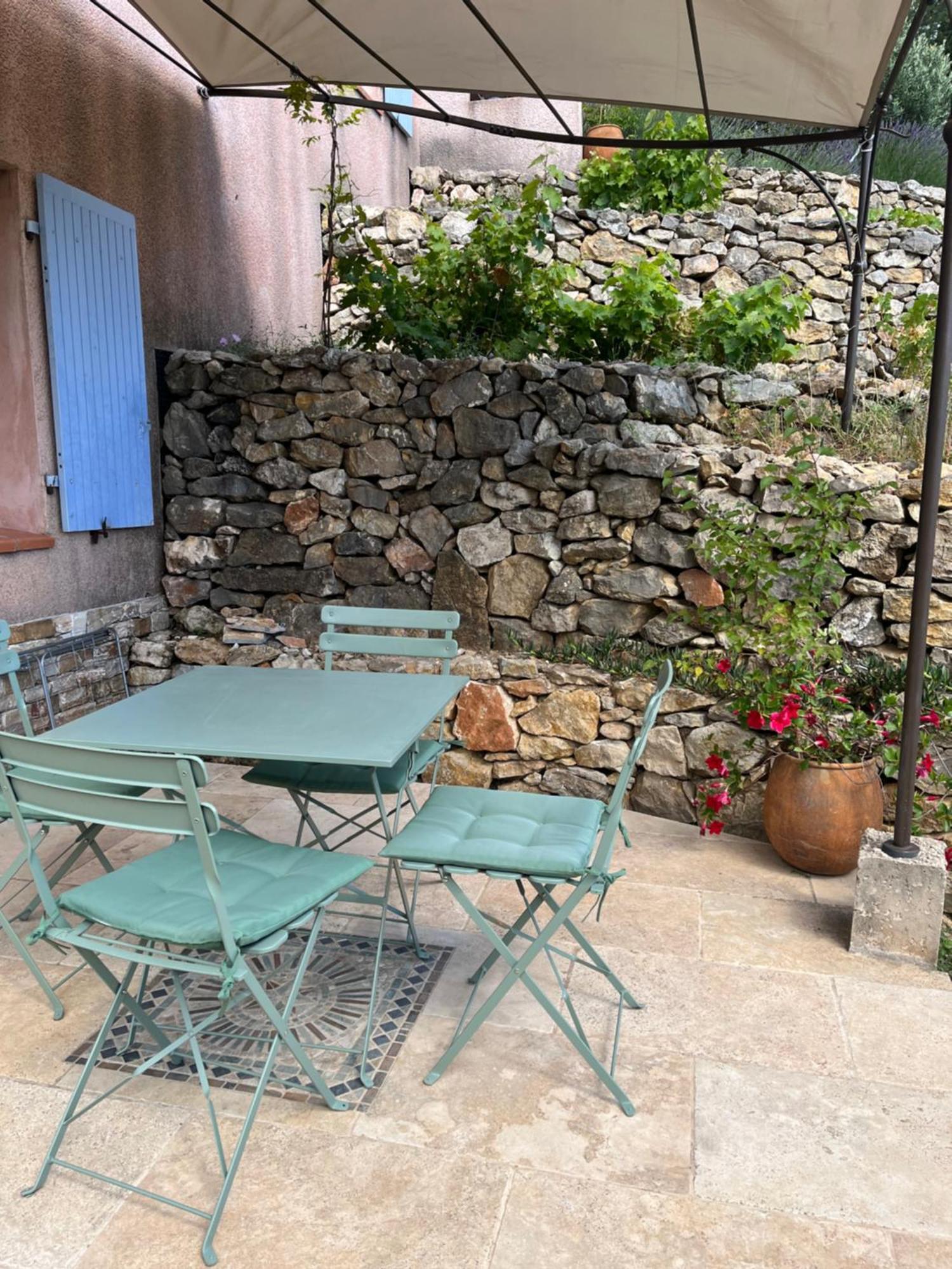 Hauteurs De Toulon : Charmant Studio Piscine Exteriör bild